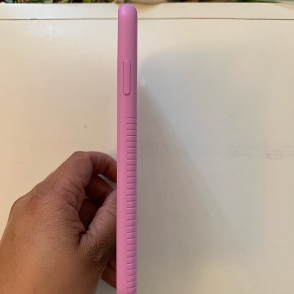 XS Max Case - Picture 3 of 4